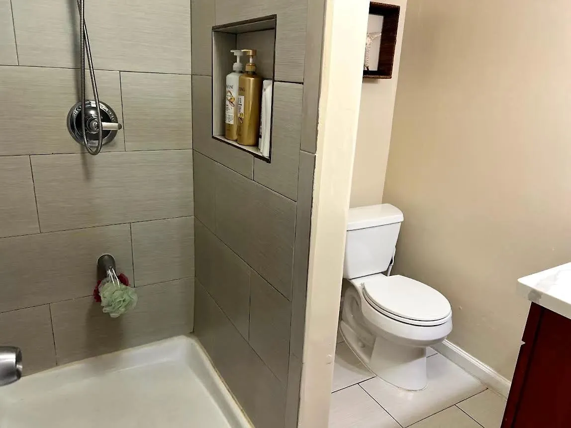 2 Minute Walk To Waikiki Beach, Free Parking Honolulu 0*,  Stati Uniti